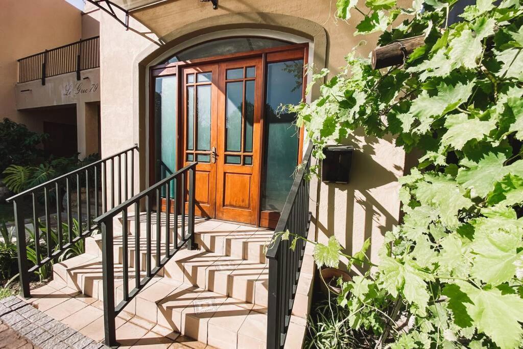Le Grec Wine Tram Apartment Franschhoek Exterior foto